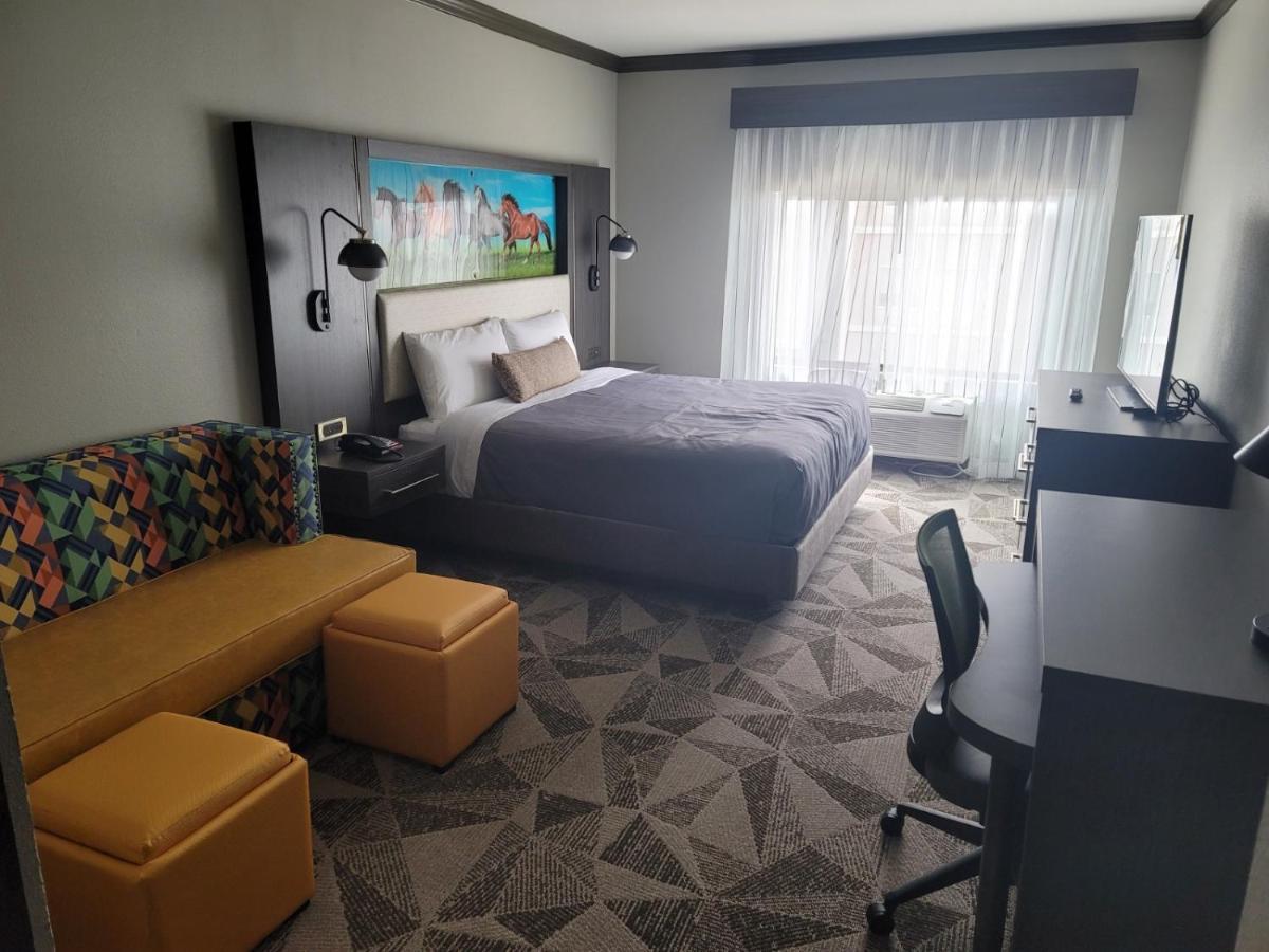 Big Country Hotel & Suites, Surestay Collection By BW Abilene Eksteriør bilde