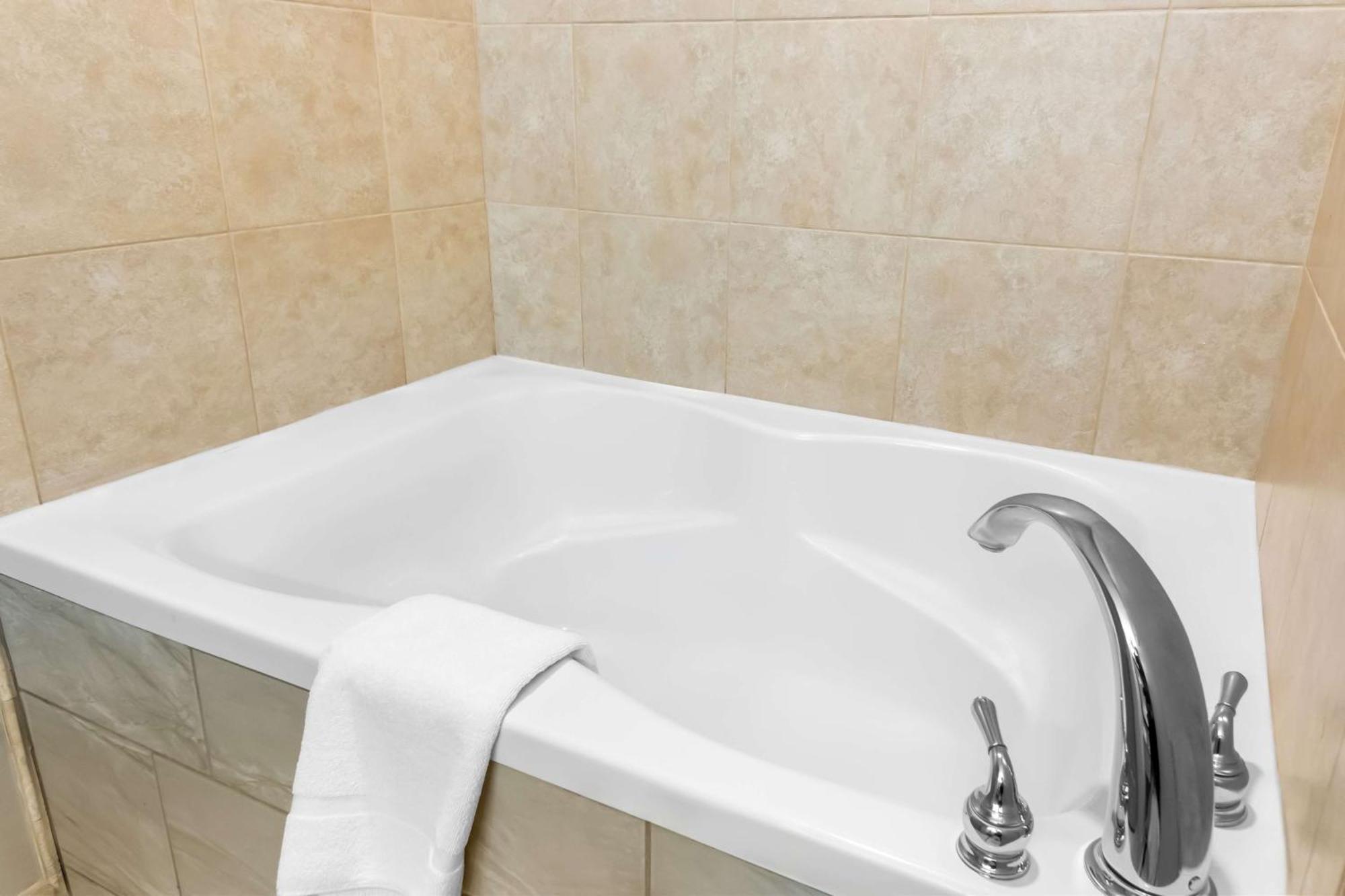 Big Country Hotel & Suites, Surestay Collection By BW Abilene Eksteriør bilde